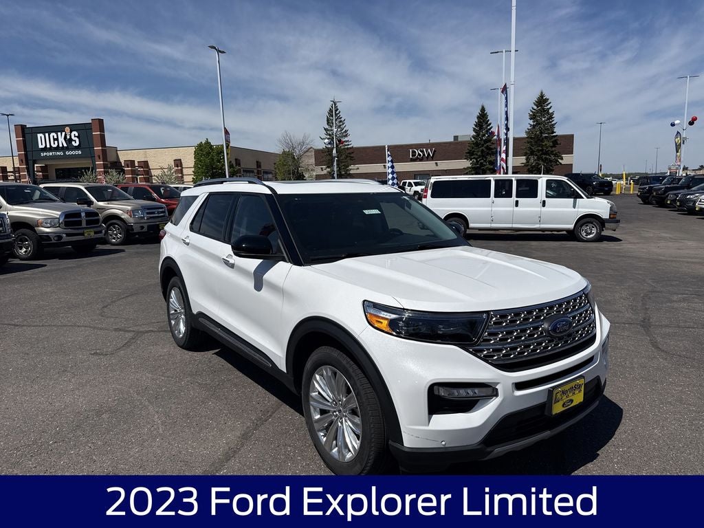 2023 Ford Explorer — detail view